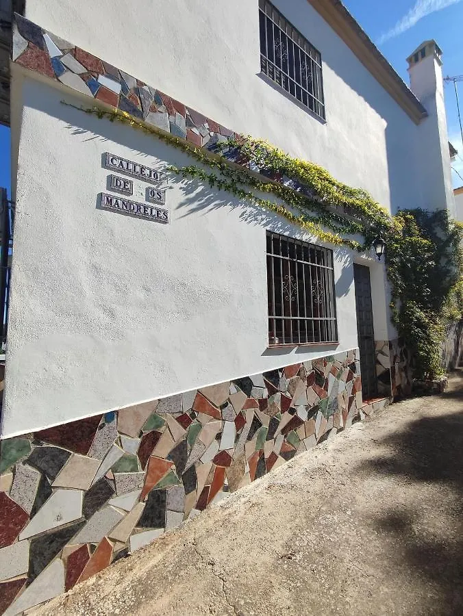 Alojamiento Rural Huerta Mandre Cuevas del Becerro Spain